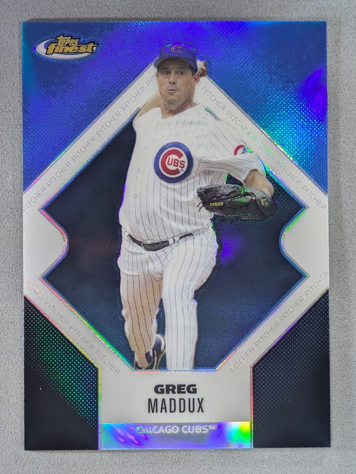 Front of the Greg Maddux card, item L1-005