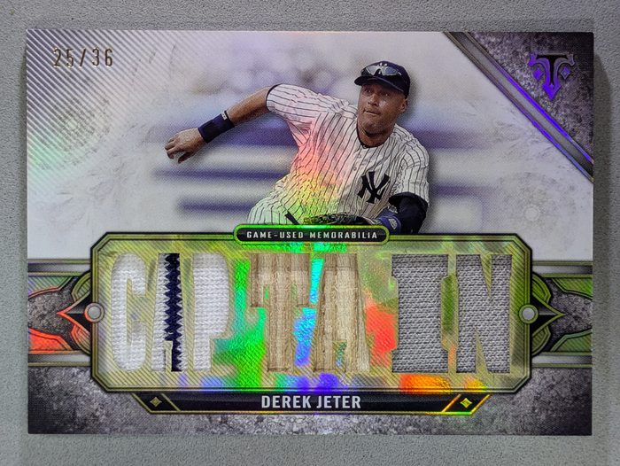 Front of the Derek Jeter card, item L1-018