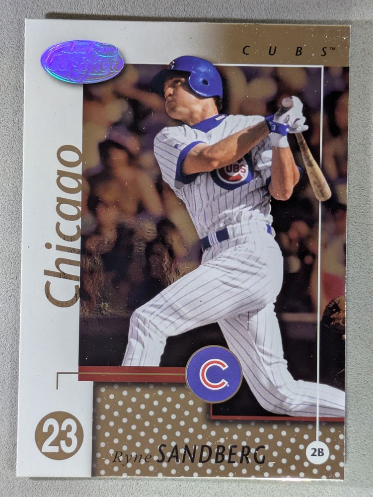Front of the Ryne Sandberg card, item L13-011