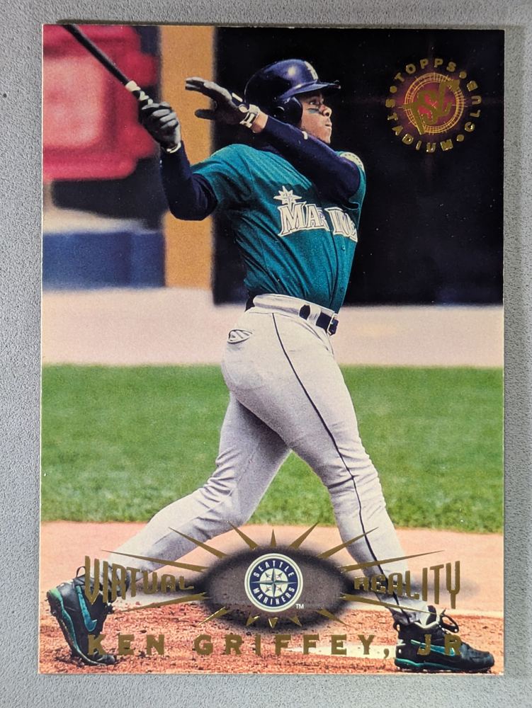 Front of the Ken Griffey, Jr. card, item L13-015