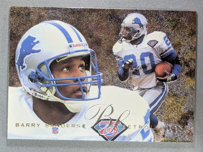 Front of the Barry Sanders card, item L2-003