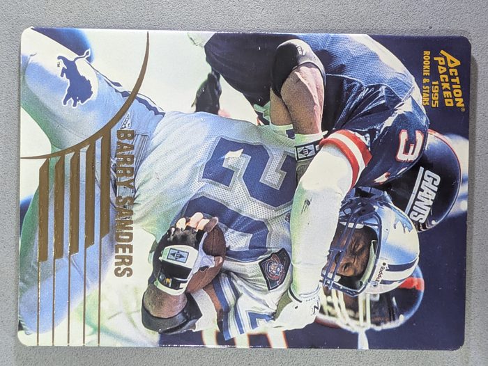 Front of the Barry Sanders card, item L2-006