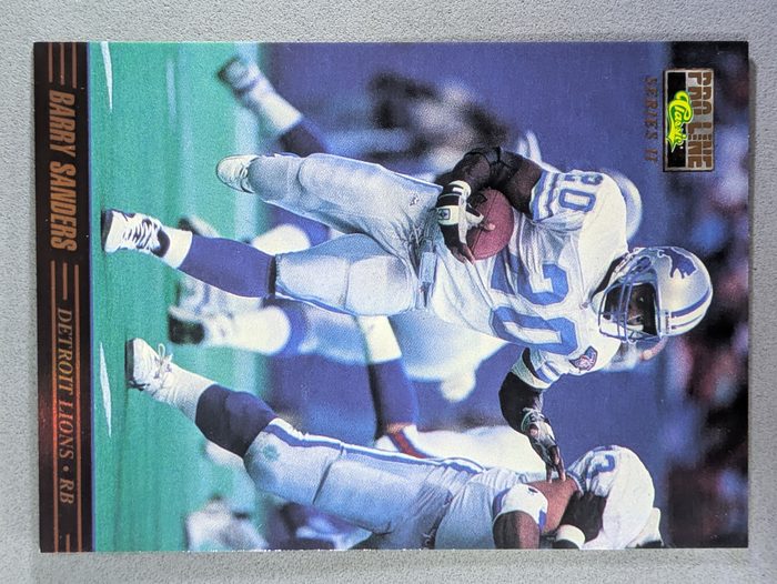 Front of the Barry Sanders card, item L2-028
