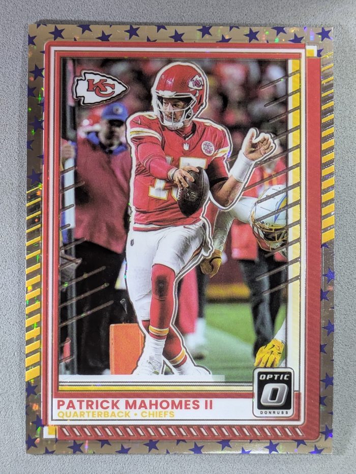 Front of the Patrick Mahomes II card, item L4-003