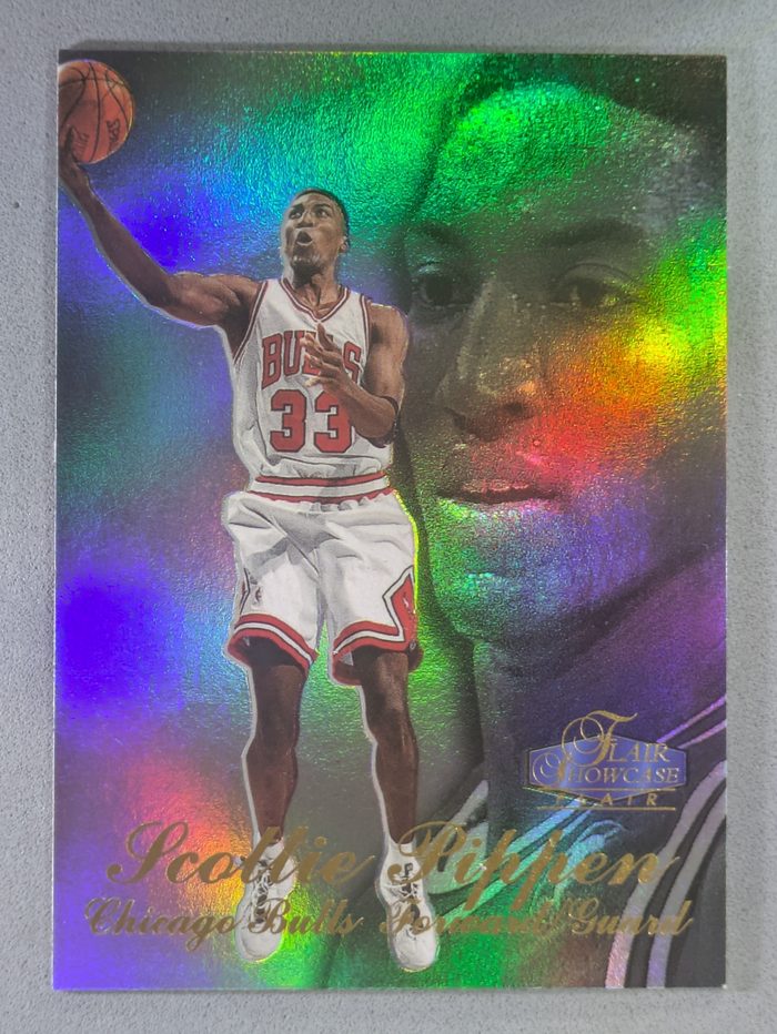 Front of the Scottie Pippen card, item L4-023